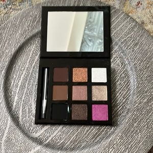 Flesh makeup palette